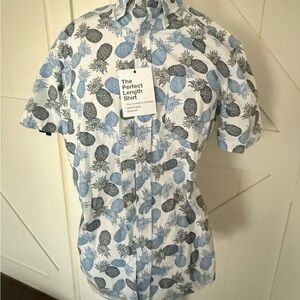 Kohl's Men's Short-Sleeve Pineapple Print Button-Down Shirt - Blue/Gray